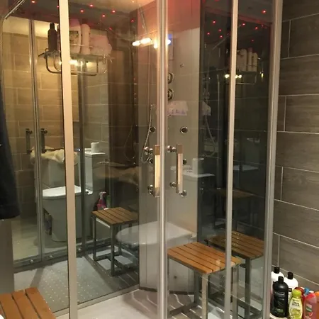 - Chez Helene Fb * Montagny (Savoie)
