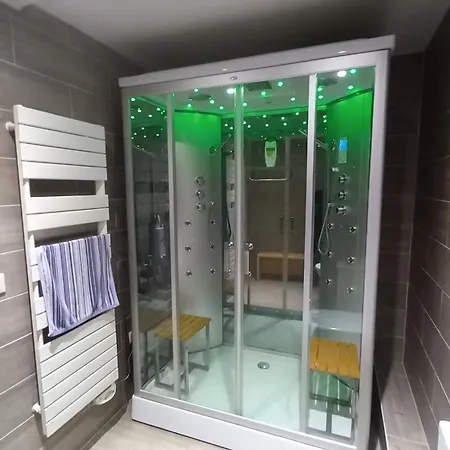 - Chez Helene Fb Chalet