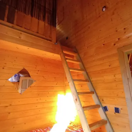 - Chez Helene Fb Chalet *