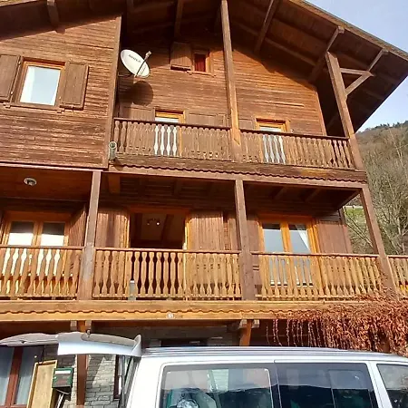- Chez Helene Fb Chalet