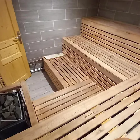 샬레 - Chez Helene Fb Montagny (Savoie)